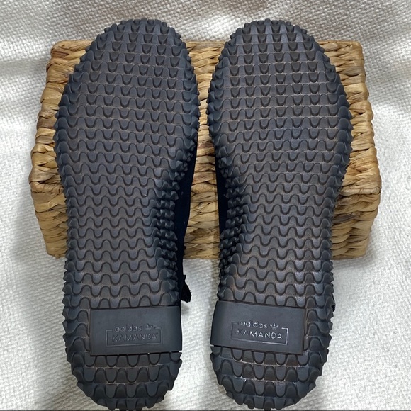 Adidas Mens Original Kamanda "Triple Black" BD7903 - Picture 7 of 8